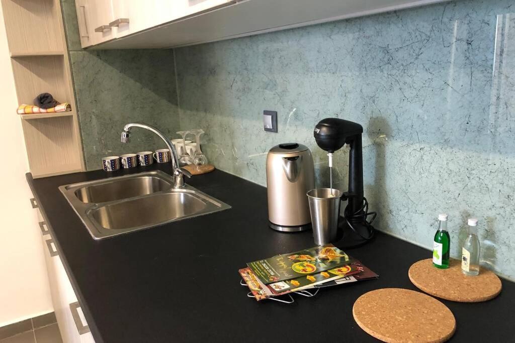 Hitech Appartment Amaliada المظهر الخارجي الصورة